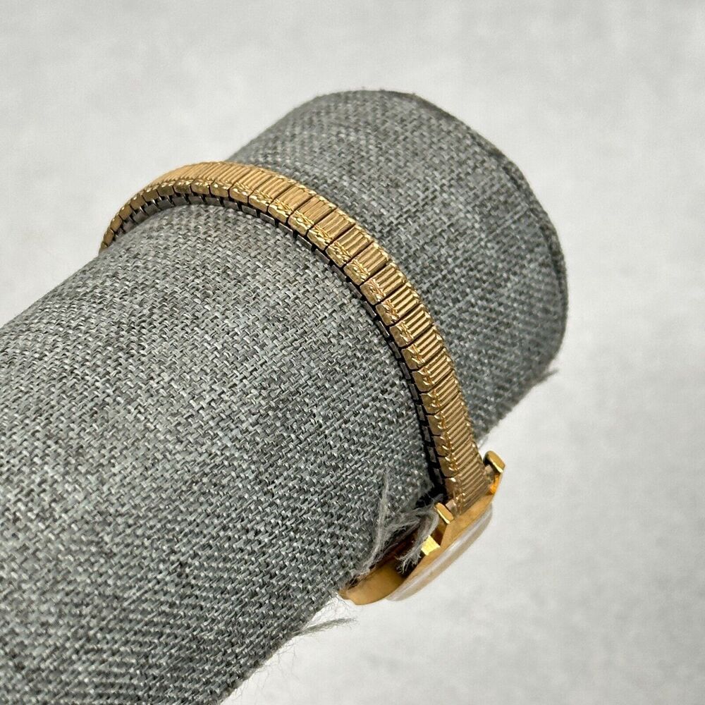 VTG Timex Watch Womens 21mm Square Manual Wind Gold Tone Expansion Band Working - Picture 8 of 12
